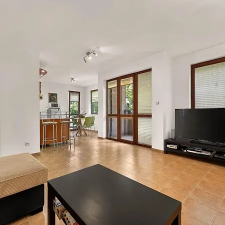 Spacious 2br In The Center Apartament Varna