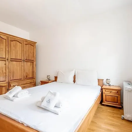 Appartement Spacious 2br In The Center *