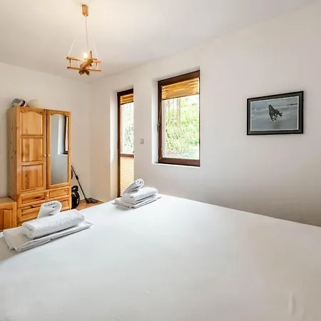 Spacious 2br In The Center Apartament Varna