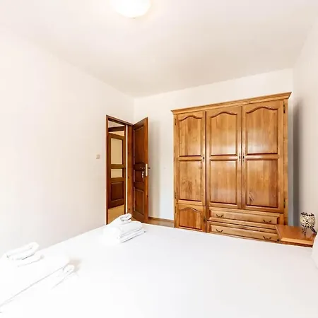 Spacious 2br In The Center Appartement Varna